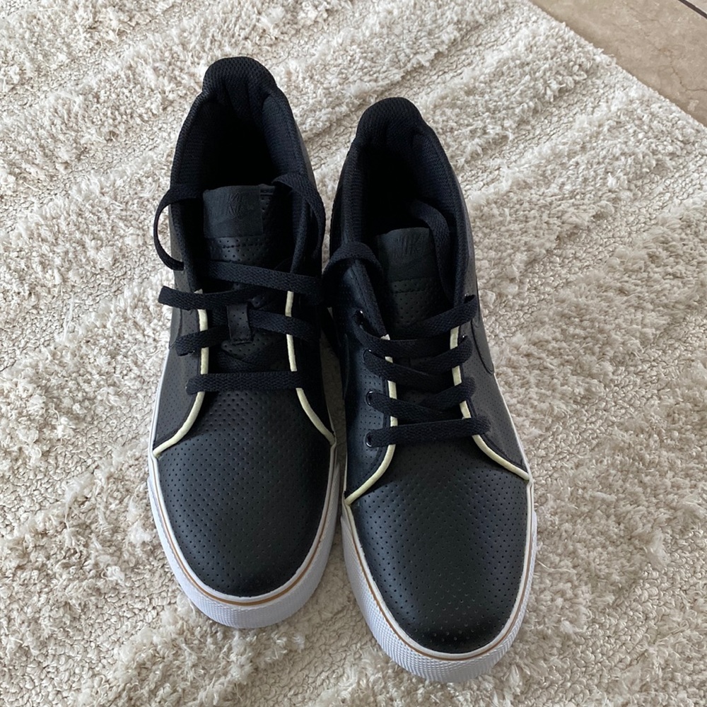 Men’s Nike Toki Fall 2010